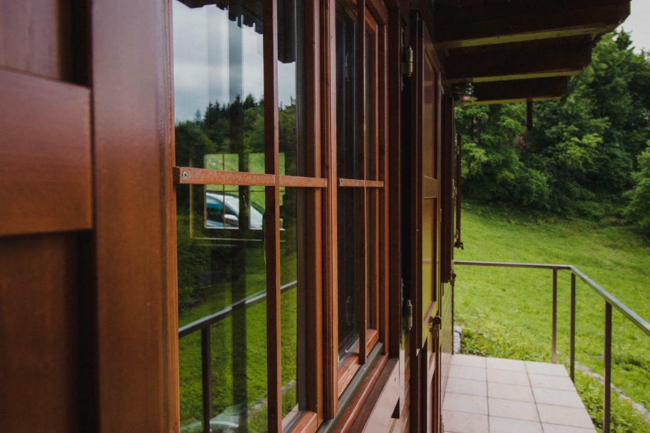 Lazec Country House Villa Pluznje ภายนอก รูปภาพ