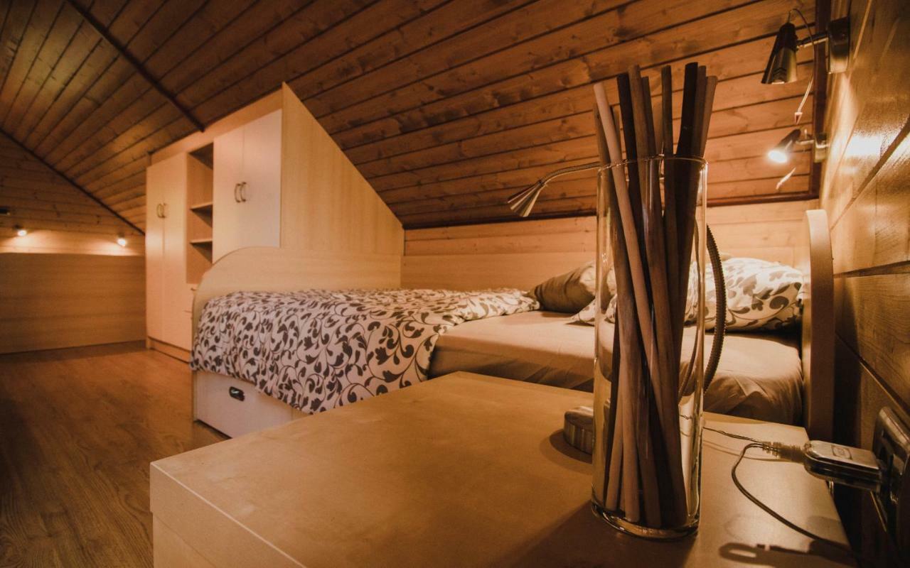 Lazec Country House Villa Pluznje ภายนอก รูปภาพ