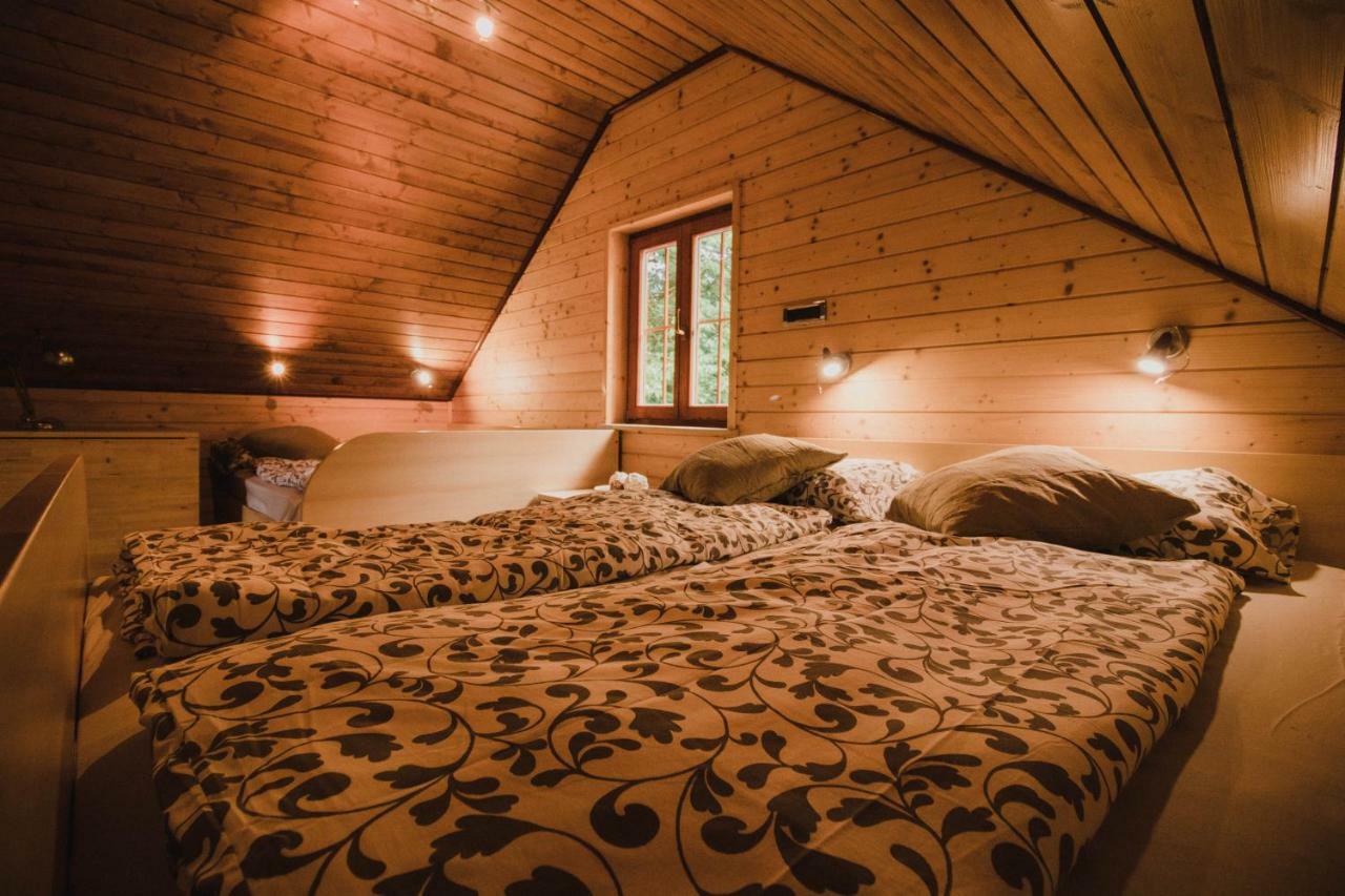 Lazec Country House Villa Pluznje ภายนอก รูปภาพ