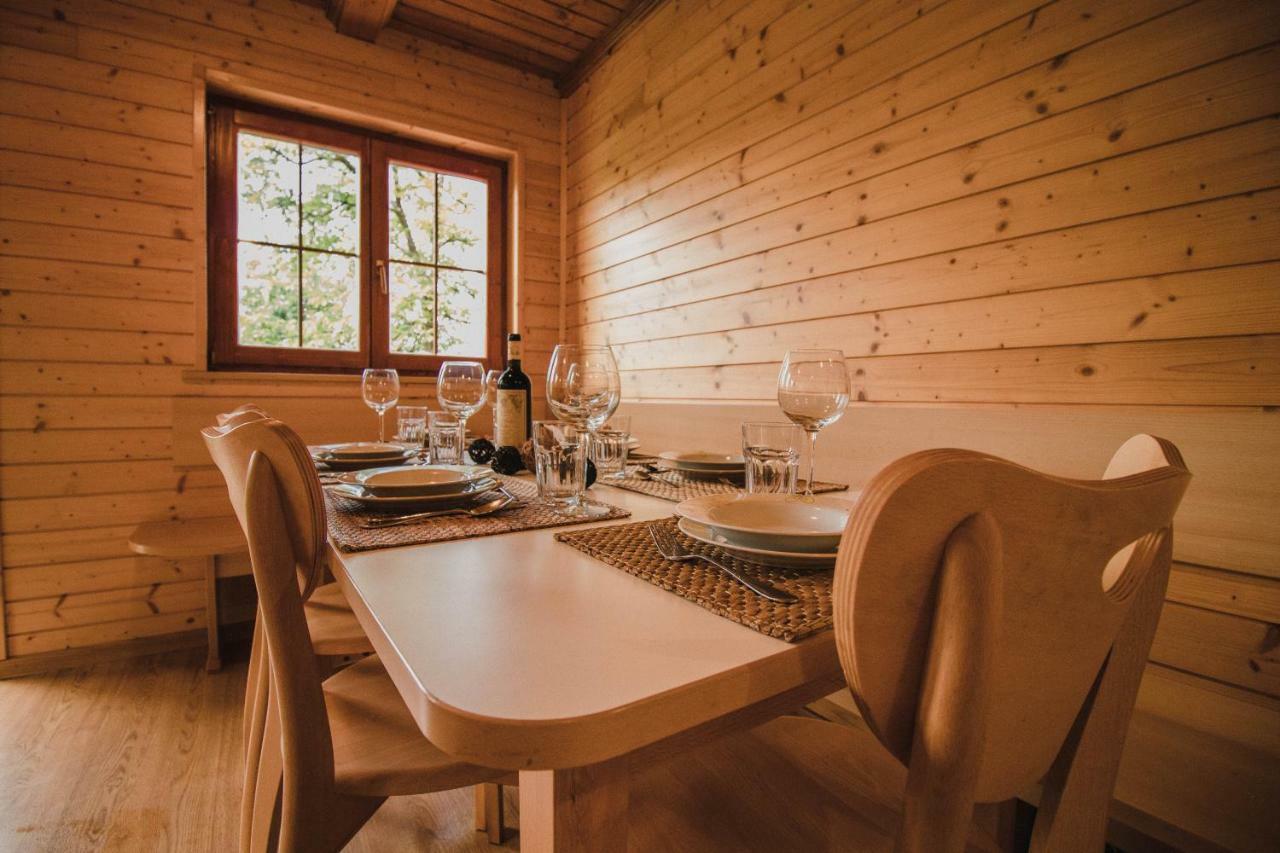 Lazec Country House Villa Pluznje ภายนอก รูปภาพ